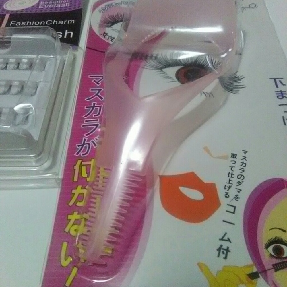 3 Set Individual False Eyelashes + Eyelash Curler - Picture 4 of 4